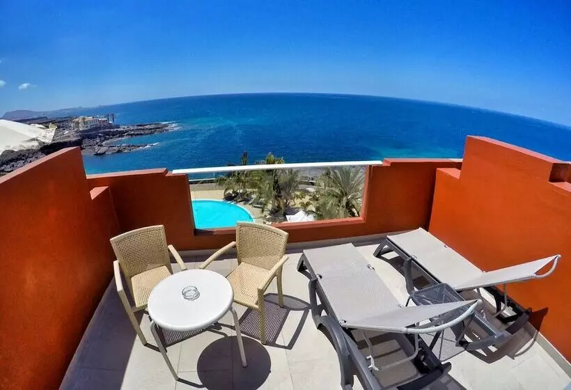 اتاق پرمیوم, Adrián Hoteles Roca Nivaria