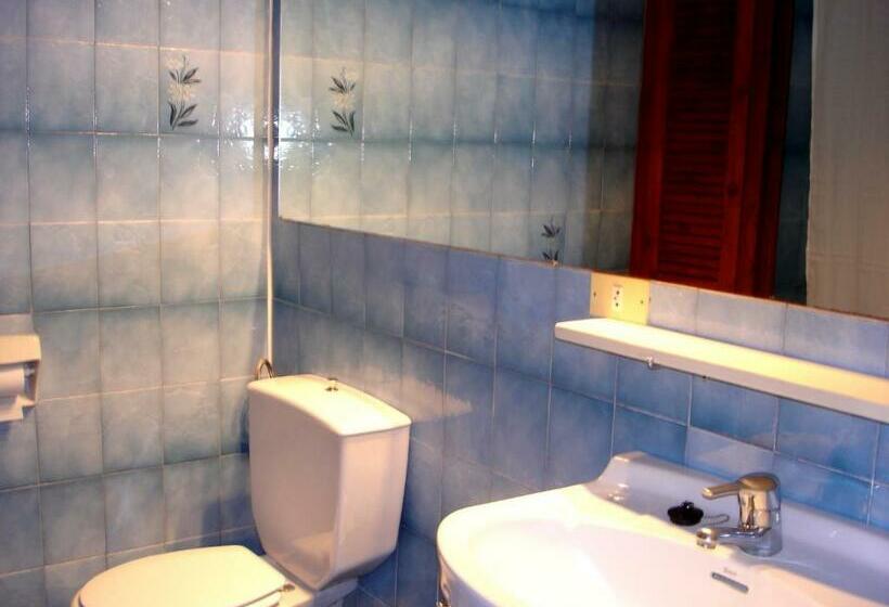 带2个卧室的公寓, Apartamentos Son Bou Gardens By Menorcarentals