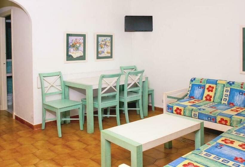 带2个卧室的公寓, Apartamentos Son Bou Gardens By Menorcarentals