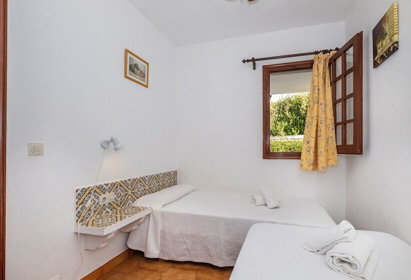带2个卧室的公寓, Apartamentos Son Bou Gardens By Menorcarentals