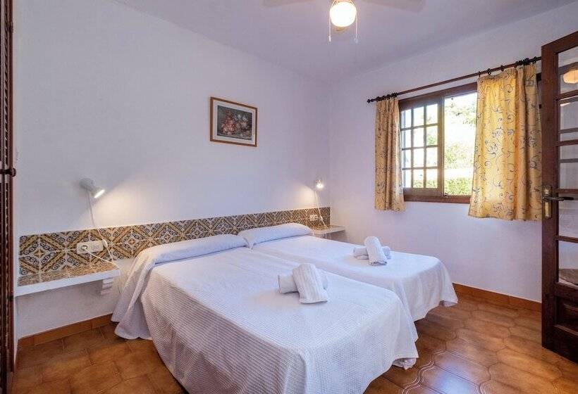 带2个卧室的公寓, Apartamentos Son Bou Gardens By Menorcarentals