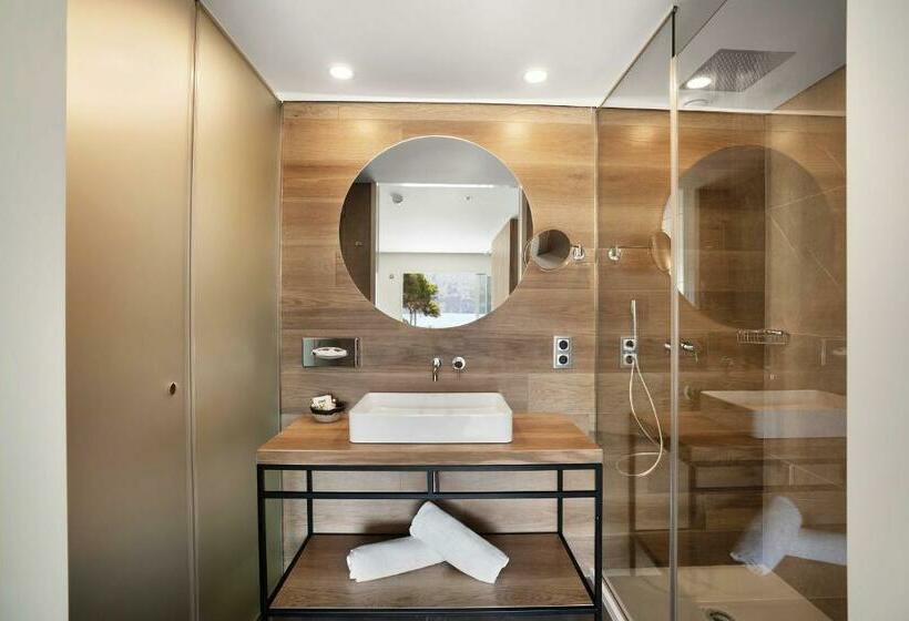 جناح, Bahia Suites Camp De Mar