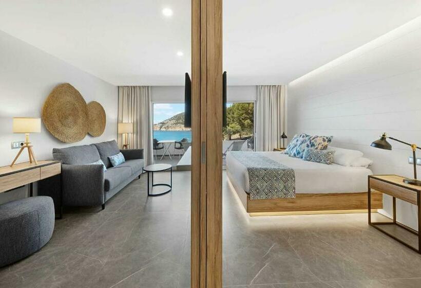 جناح مطلّ علي حمام السباحة, Bahia Suites Camp De Mar