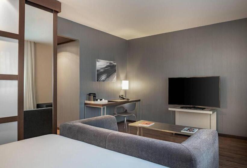 Номер Superior Кровать Кинг, Ac Hotel San Sebastián De Los Reyes By Marriott
