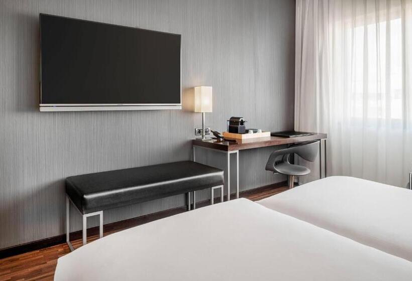 Номер Стандарт Плюс, Ac Hotel San Sebastián De Los Reyes By Marriott