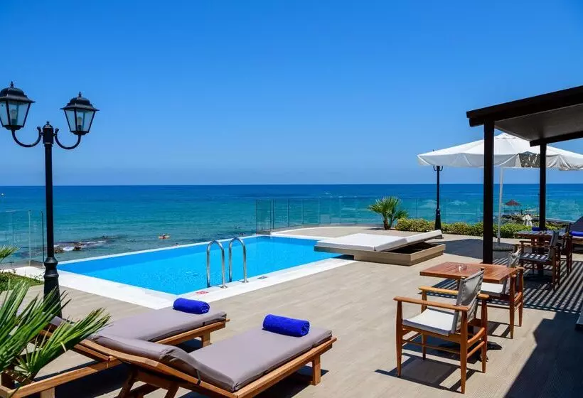 ویلای 2 خوابه با چشمانداز دریا, Alexander Beach Hotel & Village Resort