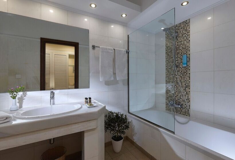 小型套房带海景, Alexander Beach Hotel & Village Resort