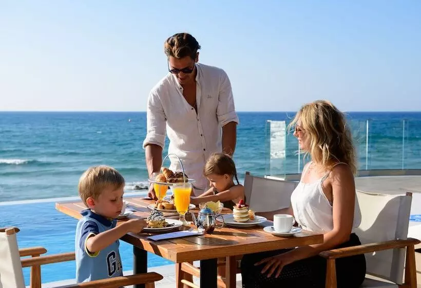 ویلای 2 خوابه با چشمانداز دریا, Alexander Beach Hotel & Village Resort