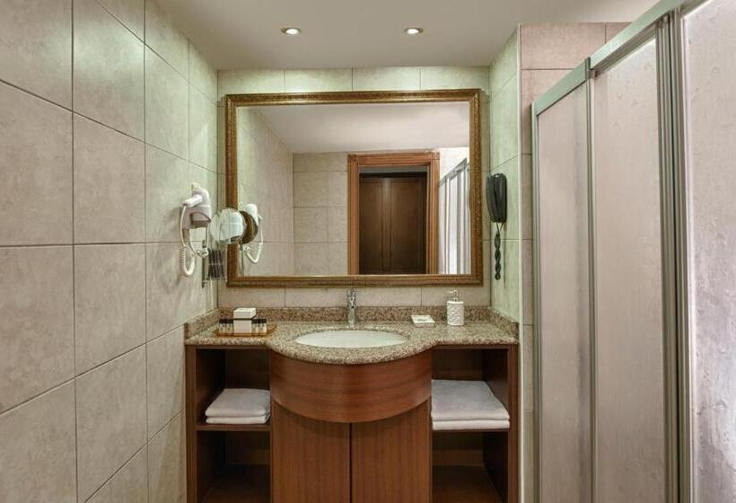 패밀리 룸, Delphin Botanik