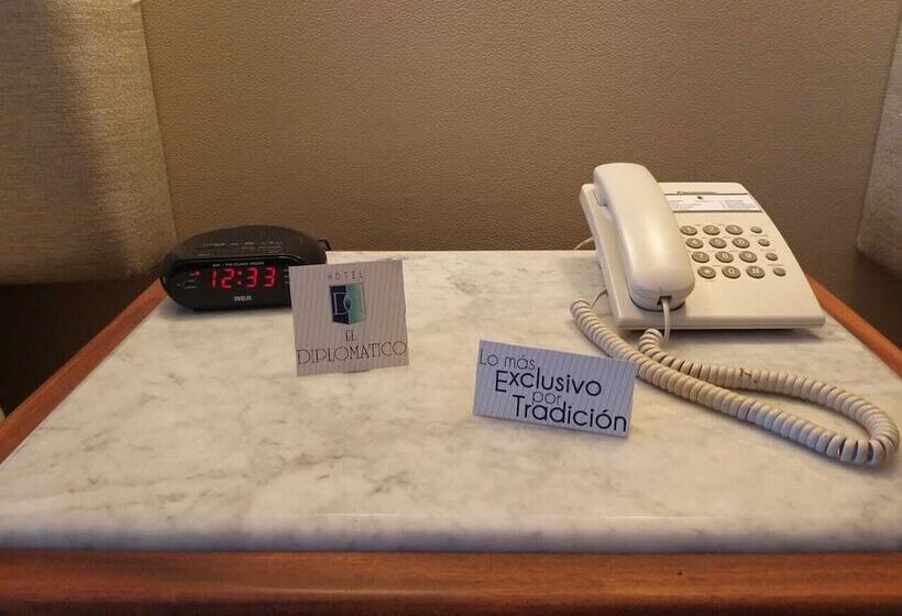 スタンダードルーム, El Diplomatico