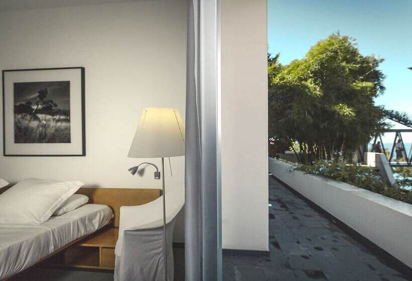 غرفة قياسية مطلّة علي الحديقة, Estalagem Da Ponta Do Sol