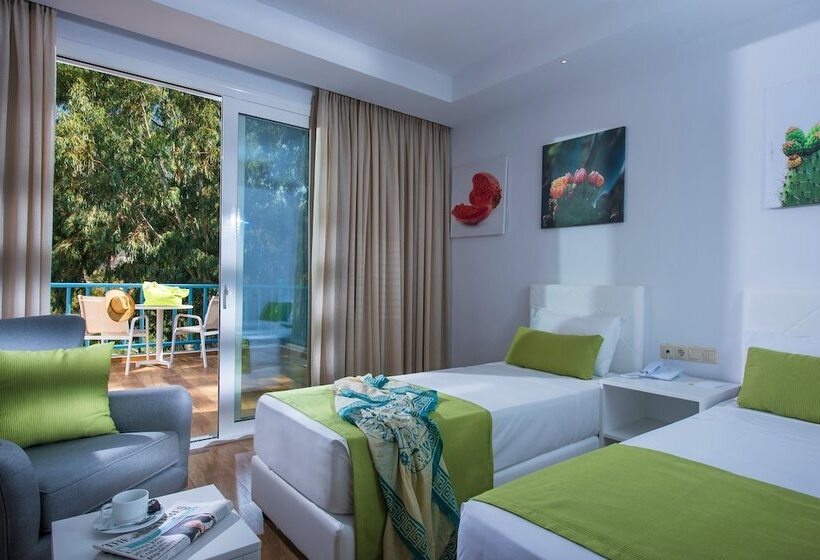 수피리어 패밀리 룸, Fodele Beach Water Park Resort