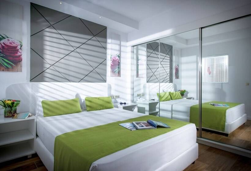 غرفة سوبيريور عائلية, Fodele Beach Water Park Resort