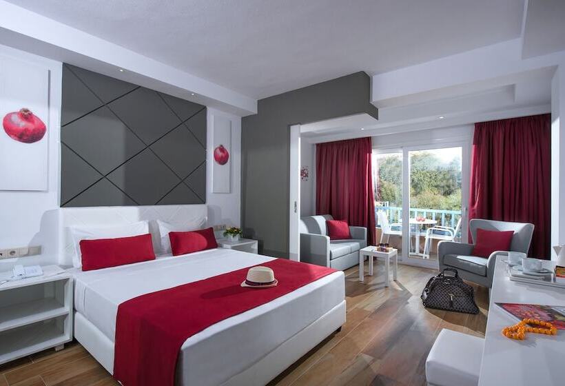 수피리어 패밀리 룸, Fodele Beach Water Park Resort