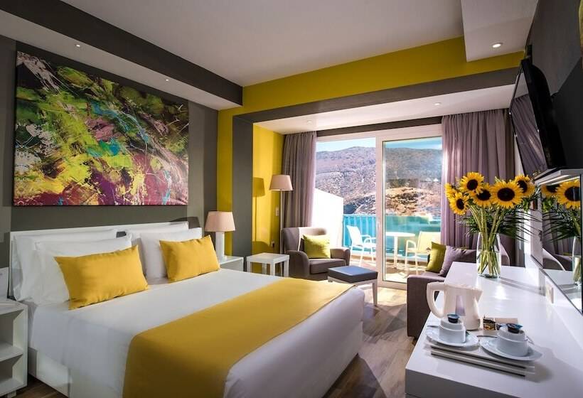 디럭스 룸, Fodele Beach Water Park Resort