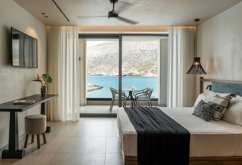 غرفة عائلية مطلّة علي البحر, Fodele Beach Water Park Resort