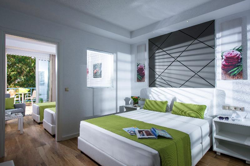 غرفة سوبيريور عائلية, Fodele Beach Water Park Resort