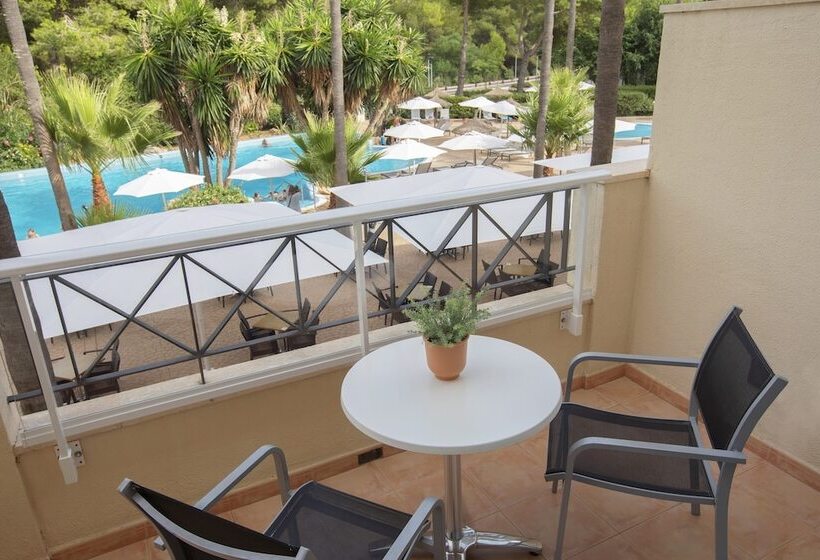 إستديو قياسى مزود بشرفة, Hm Mar Blau