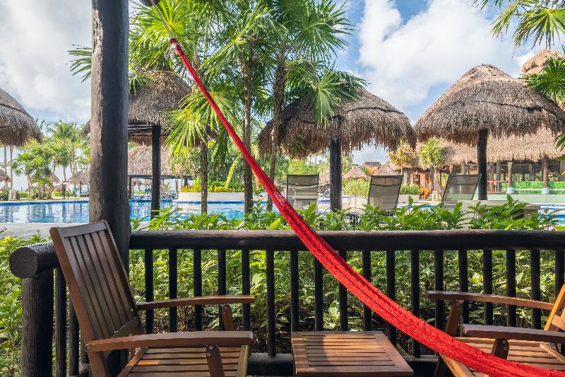 غرفة قياسية مطلّة علي حمام السباحة, Iberostar Waves Cozumel - All Inclusive