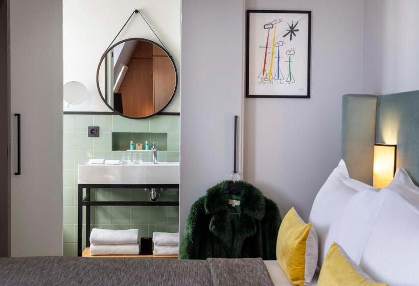 غرفة ديلوكس, Le 37 Bis