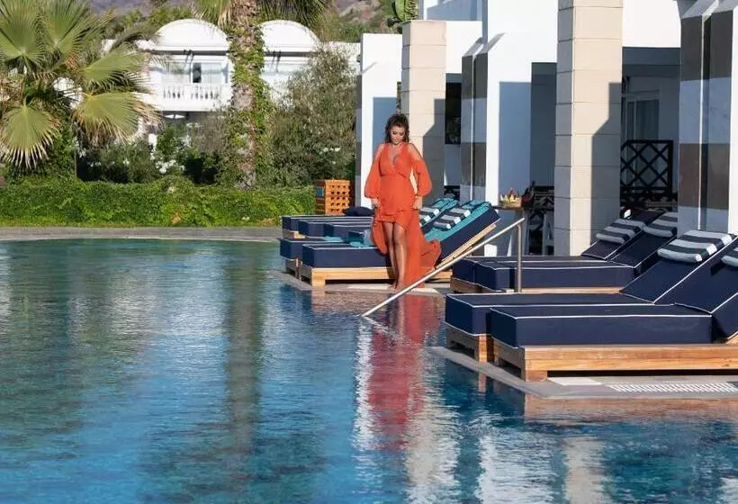 سوییت با چشم‌انداز دریا, Minos Imperial Luxury Beach Resort & Spa Milatos