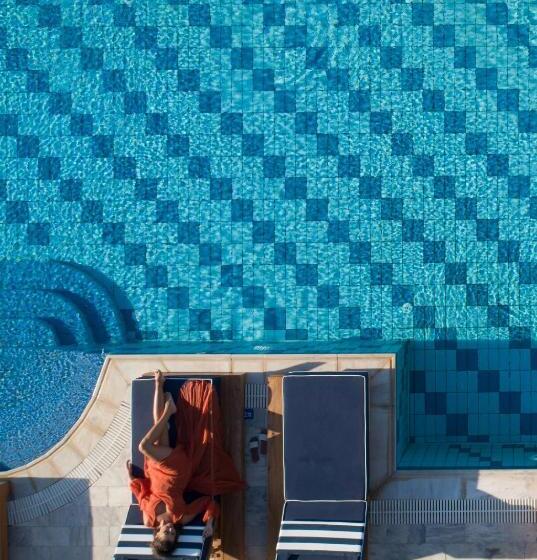 سوییت با چشم‌انداز دریا, Minos Imperial Luxury Beach Resort & Spa Milatos