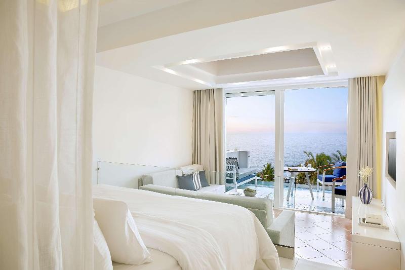 سوییت با چشم‌انداز دریا, Minos Imperial Luxury Beach Resort & Spa Milatos