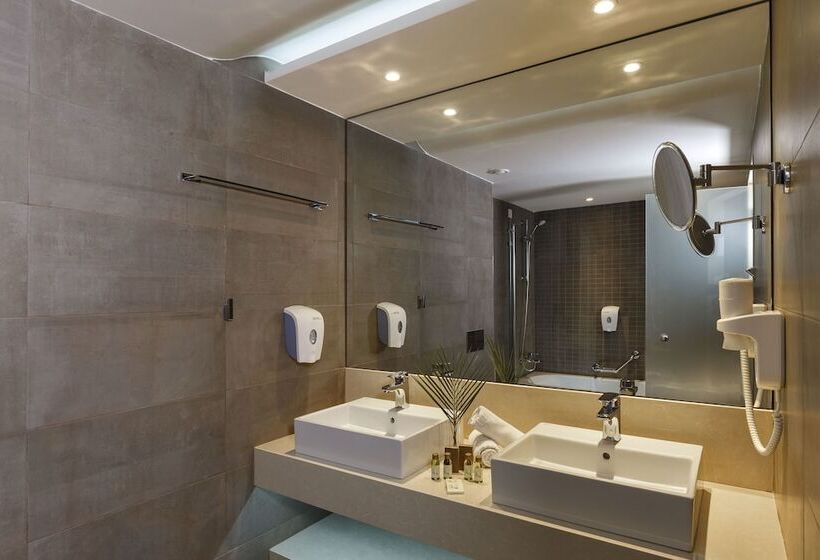 Представительский семейный номер, Rodos Princess Beach