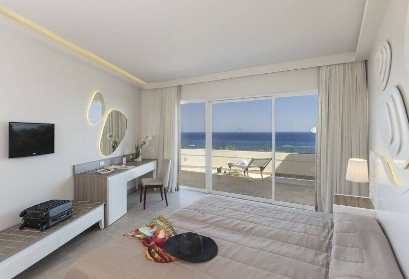 Люкс Семейный 2 Спальни, Rodos Princess Beach