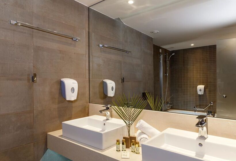 Представительский семейный номер, Rodos Princess Beach