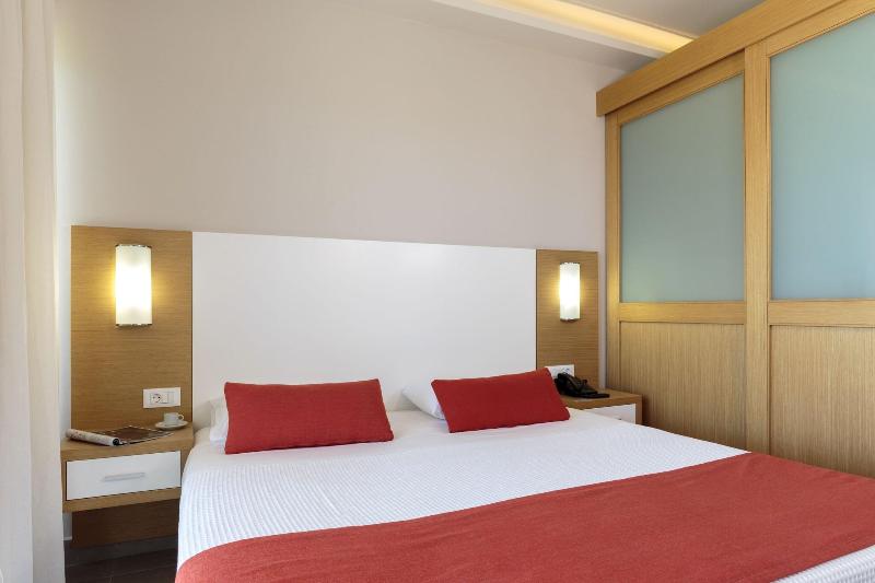 Семейный Номер Вид на Сад, Rodos Princess Beach