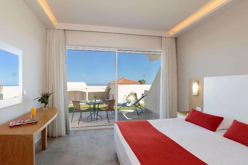 Семейный Номер Вид на Сад, Rodos Princess Beach