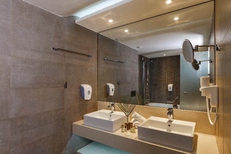 Представительский семейный номер, Rodos Princess Beach