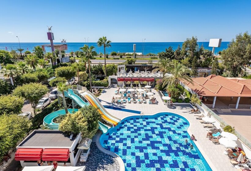 اتاق سوپریور سه تخته, White City Beach Adult Only