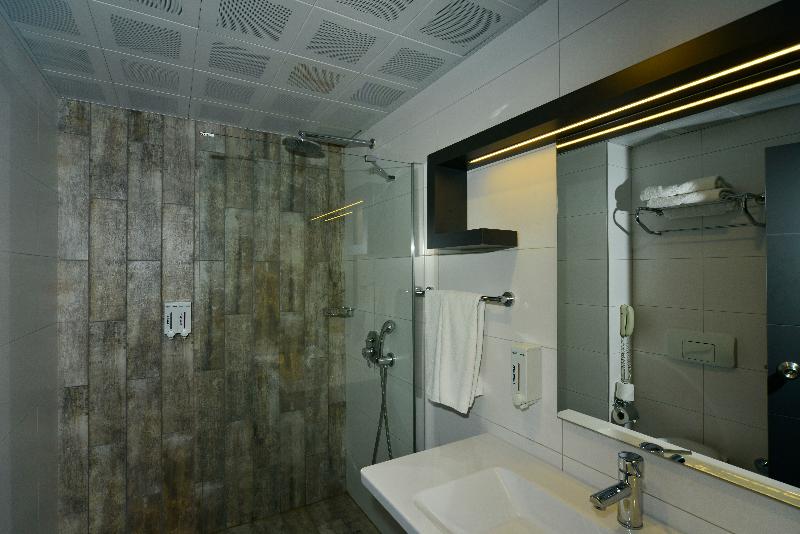 标准间侧面带海景, White City Beach Adult Only