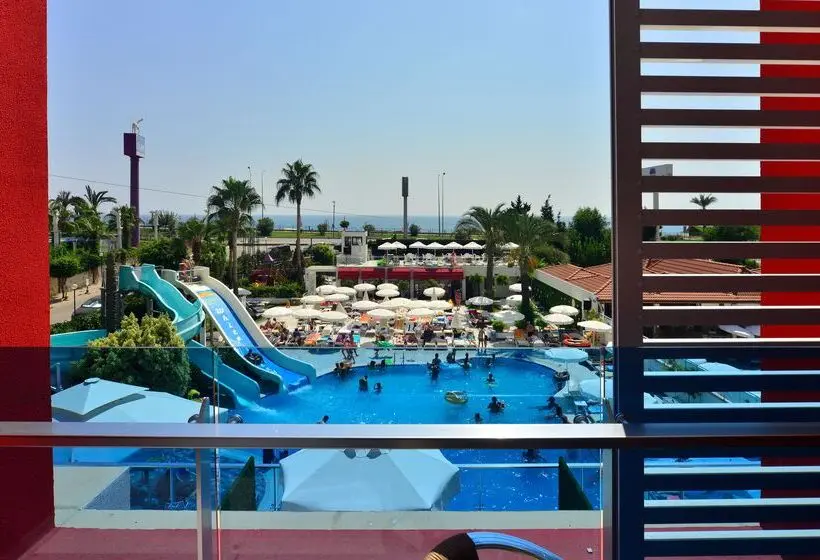 オーシャンビュースーペリアールーム, White City Beach Adult Only