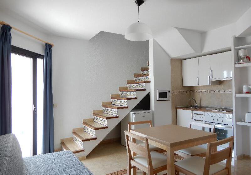 آپارتمان دوبلکس 1 خوابه, Marina Palmanova Apartamentos