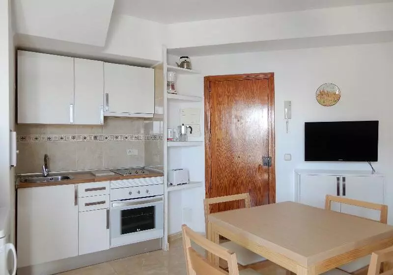 آپارتمان دوبلکس 1 خوابه, Marina Palmanova Apartamentos