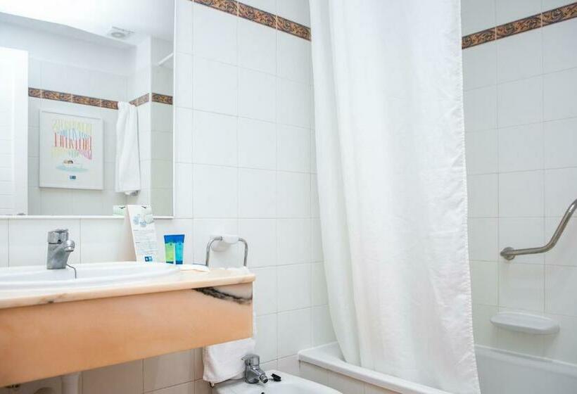 Номер Стандарт, RV Hotels Sea Club Menorca