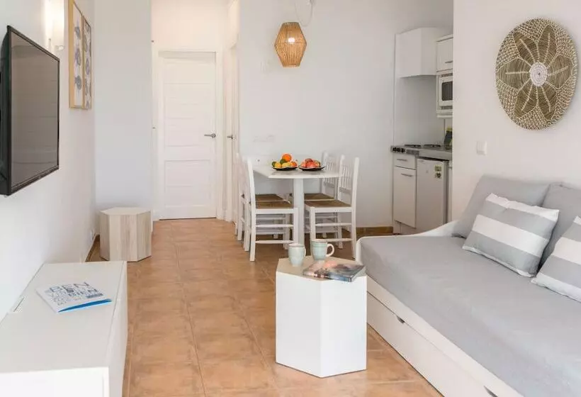 آپارتمان 1 خوابه با چشمانداز جانبی دریا, RV Hotels Sea Club Menorca