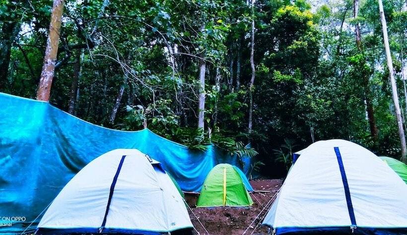 Standard Tent, Lake View Camp