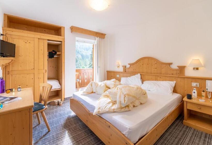 غرفة قياسية, Albergo Canazei