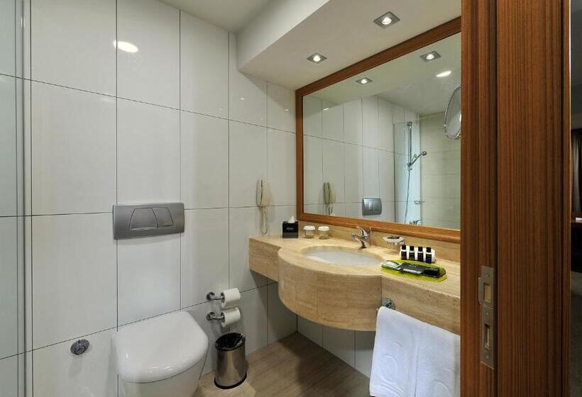 Junior Suite, Divan Istanbul City