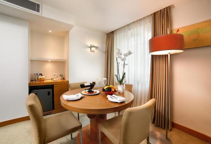 Junior Suite, Divan Istanbul City