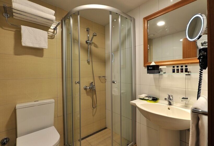 Pokój Ekonomiczny Jednoosobowy, Divan Istanbul City