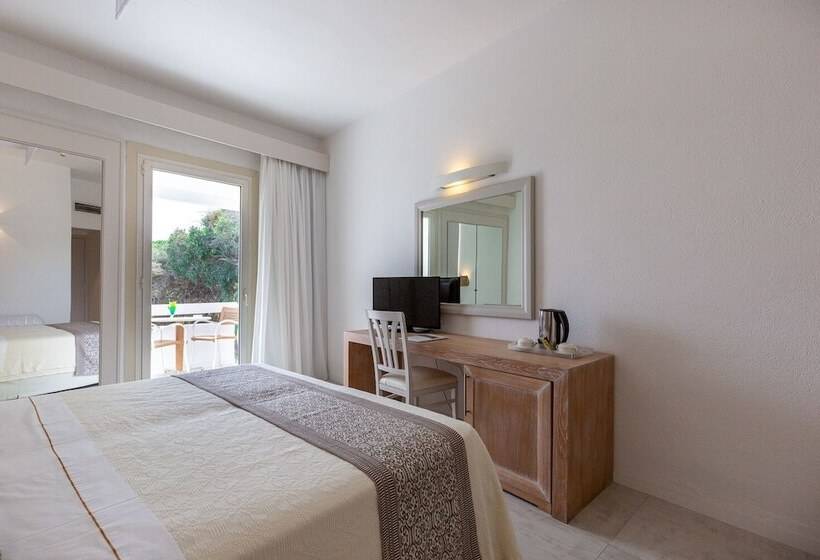 חדר אקזקיוטיב, Flamingo