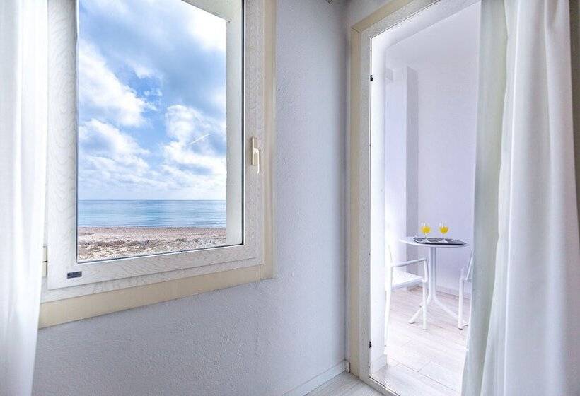 סוויטה נוף לים, Flamingo