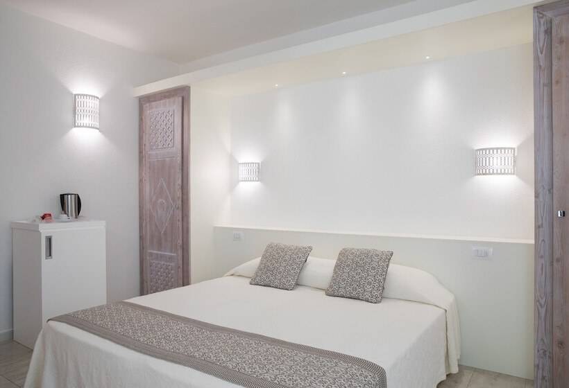 חדר אקזקיוטיב, Flamingo