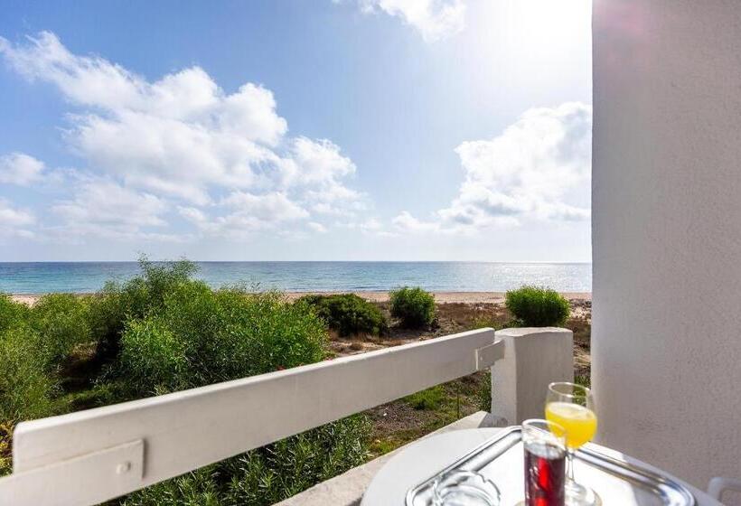 סוויטת ג'וניור נוף לים, Flamingo