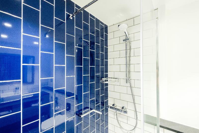 جناح, Grand Canyon Plaza